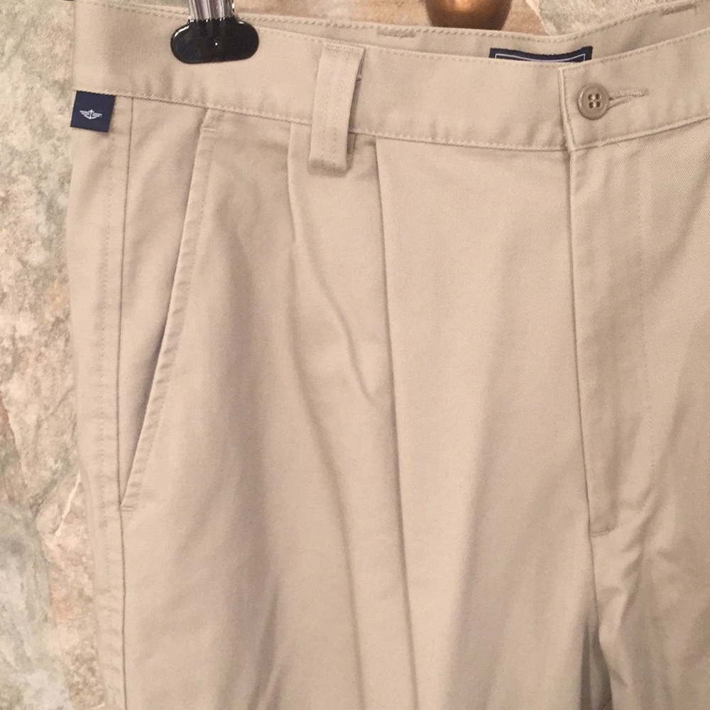 Dockers pleated relaxed fit 33×30 - Picture 8 of 8
